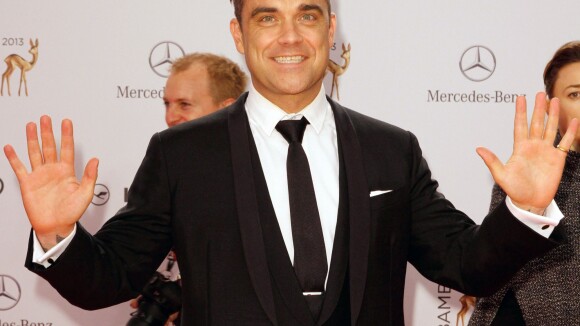 Robbie Williams e a mulher, Ayda Field, vão ser pais novamente: 'Felizes'