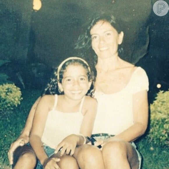 Anitta exaltou o companheirismo com a mãe Mara. 'Eu tenho a melhor amiga do mundo', escreveu a cantora 