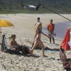Isabelle Drummond mostrou sua boa forma na praia de Grumari, na Zona Oeste do Rio, na manhã desta segunda-feira, 12 de maio de 2014. De biquíni, a atriz gravou cenas na pele de Megan, sua personagem na novela 'Geração Brasil'
