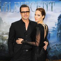 Angelina Jolie diz o que filhos querem em seu casamento: 'Disney ou paintball'