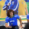 David Luiz. da seleção brasileira. vai a lançamento em São Paulo