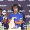 Jogadores da seleção brasileira se encontram em lançamento em São Paulo