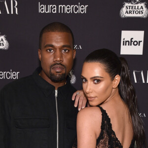 Casada com Kanye West, Kim Kardashian recebeu Chicago por meio de uma barriga de aluguel