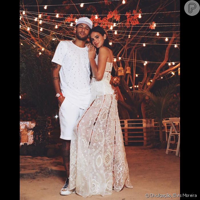 Bruna Marquezine e Neymar voltaram a usar aliança de compromisso após ...