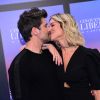 Bruno Gagliasso e Giovanna Ewbank trocaram beijos na pré-estreia do filme '50 Tons de Liberdade'