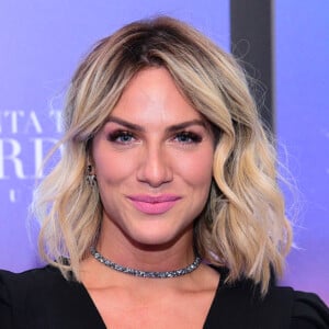 Giovanna Ewbank foi à pré-estreia do filme '50 Tons de Liberdade'