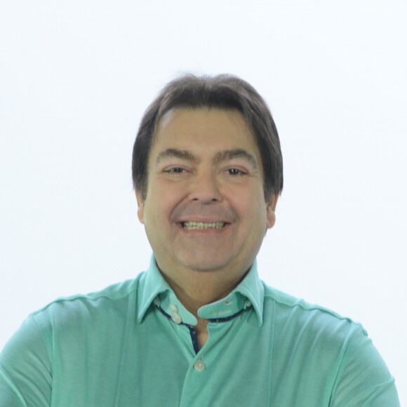 Fausto Silva precisou colocar dois stents, informa o colunista Daniel Castro, nesta quinta-feira, 8 de fevereiro de 2018