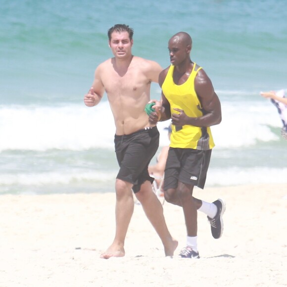 Thiago Lacerda estava acompanhado de seu personal trainer, Luiz Roque