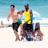Thiago Lacerda treina na praia por corpo fortalecido para 'Orgulho e Paixão'