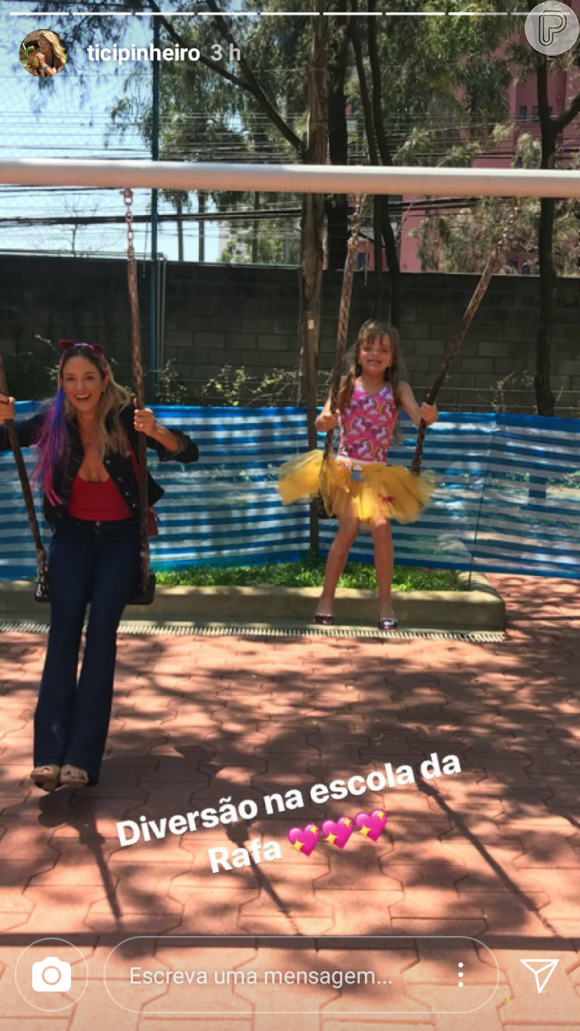 Ticiane Pinheiro se divertiu com a filha, Rafaella Justus, em festa de carnaval
