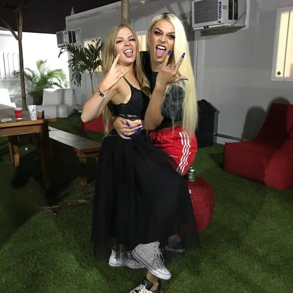 Luísa Sonza disse que se inspira em Anitta e Pabllo Vittar para se vestir