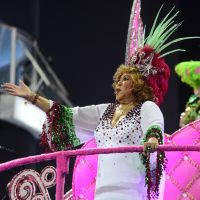 Alcione é homenageada em desfile da Mocidade Alegre: 'Melhor sensação do mundo'