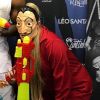 Marília Mendonça escolheu máscara de Salvador Dalí para curtir Carnaval de Salvador
