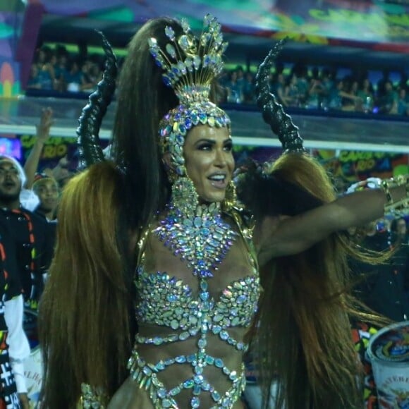 Gracyanne Barbosa é rainha de bateria da União da Ilha neste carnaval de 2018