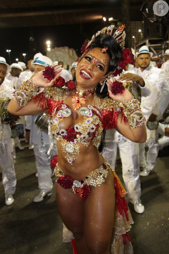 Raíssa Oliveira é rainha de bateria da escola de samba Beija-Flor de Nilópolis