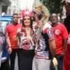Fátima Bernardes e o namorado, Túlio Gadêlha, se divertem no carnaval do Rio