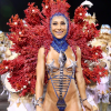 Madrinha de bateria da Gaviões da Fiel, Sabrina Sato usou fantasia com referência a corais, estrelas do mar e espinha de peixe no desfile da escola, em São Paulo, em 10 de fevereiro de 2018