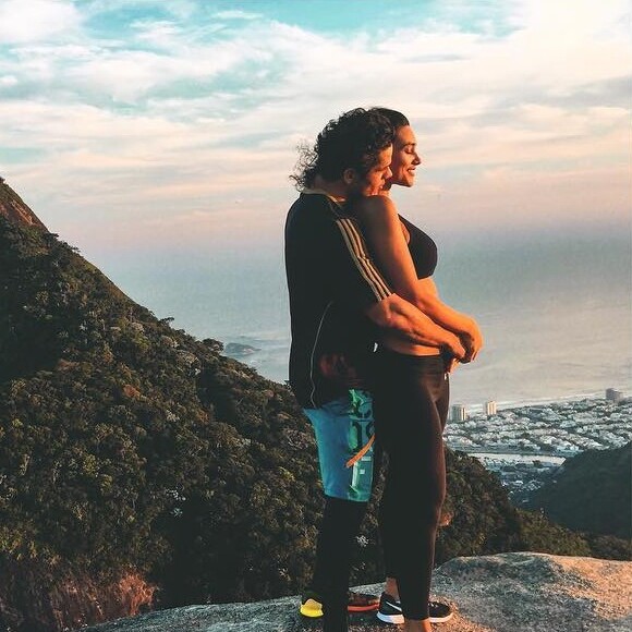 'Muita saúde', disparou Débora Nascimento sobre sexo com José Loreto na gravidez