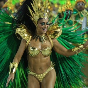Juliana Paes se mostrou otimista com o retorno da Grande Rio ao Grupo Especial em 2019