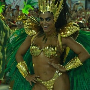 'Que as más surpresas não nos deixem desistir, que as boas venham em 2019!', disse Juliana Paes