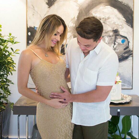 Wesley Safadão celebra nova gravidez de Thyane Dantas, em 18 de fevereiro de 2018