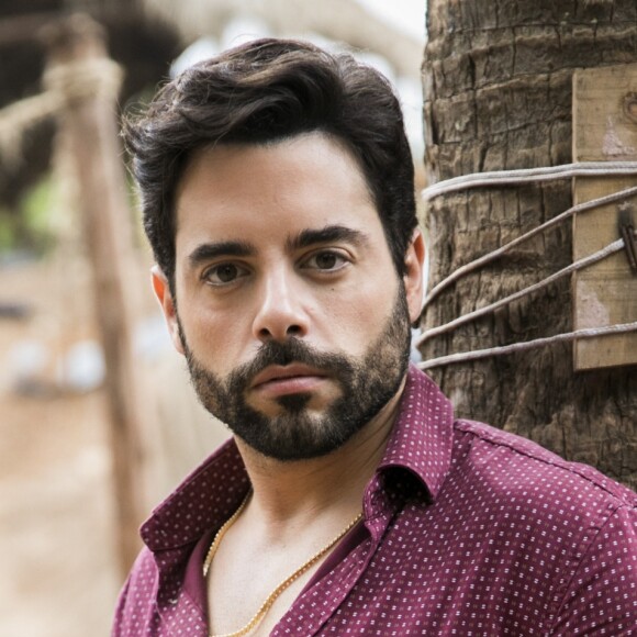 Enquanto Amaro (Pedro Carvalho) fica cego, um garimpeiro morre e quatro ficam soterrados, na novela 'O Outro Lado do Paraíso'. Quem adianta é o colunista de TV Daniel Castro, nesta segunda-feira, 19 de fevereiro de 2018