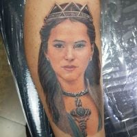 Fã de Bruna Marquezine explica por que tatuou rosto da atriz: 'É muito gata'