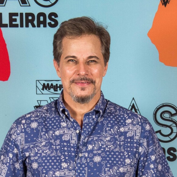 Edson Celulari antecipa ao Purepeople que a corrupção será abordada de outra maneira, na novela 'Malhação: Vidas Brasileiras': 'Aqui, o ponto de vista é o que esse tipo de fato causa na família, na filha, na mãe, na esposa, até na funcionária'