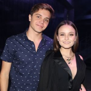 Larissa Manoela e o namorado, Leonardo Cidade, vão atuar juntos no musical 'A Noviça Rebelde'