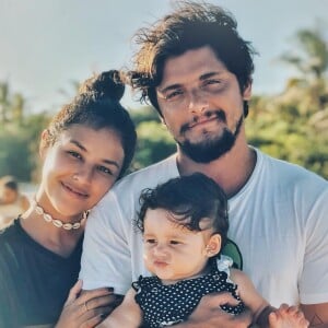 Madalena, de 9 meses, é fruto do relacionamento de Yanna Lavigne e Bruno Gissoni