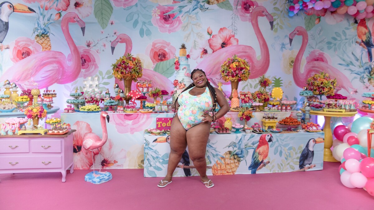 Foto: Jojo Toddynho completou 21 anos com uma pool party, no domingo ...