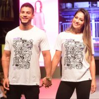 Arthur Aguiar e Mayra Cardi desfilam em evento de moda: 'Dá nervosismo de cair'