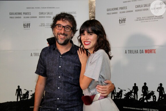 Carla Salle com o diretor Vicente Amorim na pré-estreia de 'Motorrad'