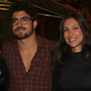 Caio Castro se declarou para namorada, Mariana D'Ávila, no aniversário da modelo, nesta terça-feira, 28 de fevereiro de 2018: 'Meu amô'