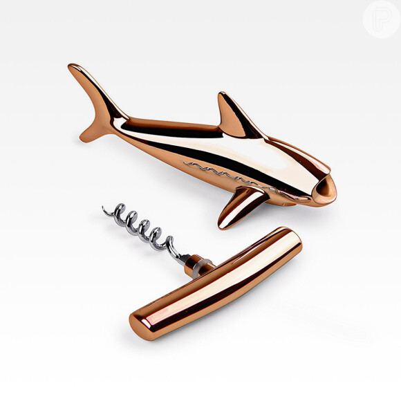 Dois em um: o tubarão-martelo criado pelo designer Alan Wisniewski é saca-rolhas e abridor de garrafas, e está disponível na loja MO.D por R$ 65