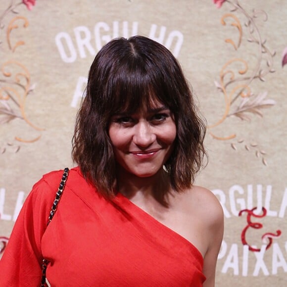 Alessandra Negrini fala de personagem em 'Orgulho e Paixão': 'É a típica malandra. Ela usa o ex-marido, Olegário (Joaquim Lopes) para fazer de gato e sapato'