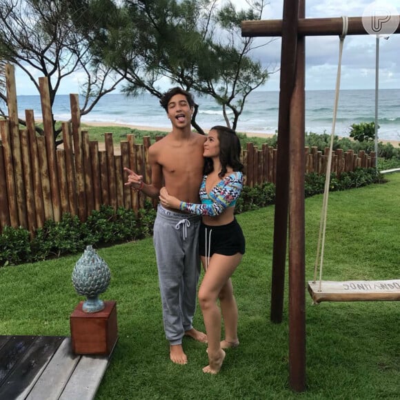 Mel Maia está namorando o carioca Erick Andreas, de 14 anos