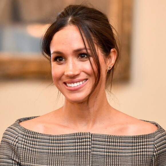 Meghan convidou seus antigos colegas de trabalho da série 'Suits': 'O elenco foi contactado em relação aos convites do Kensington Palace'