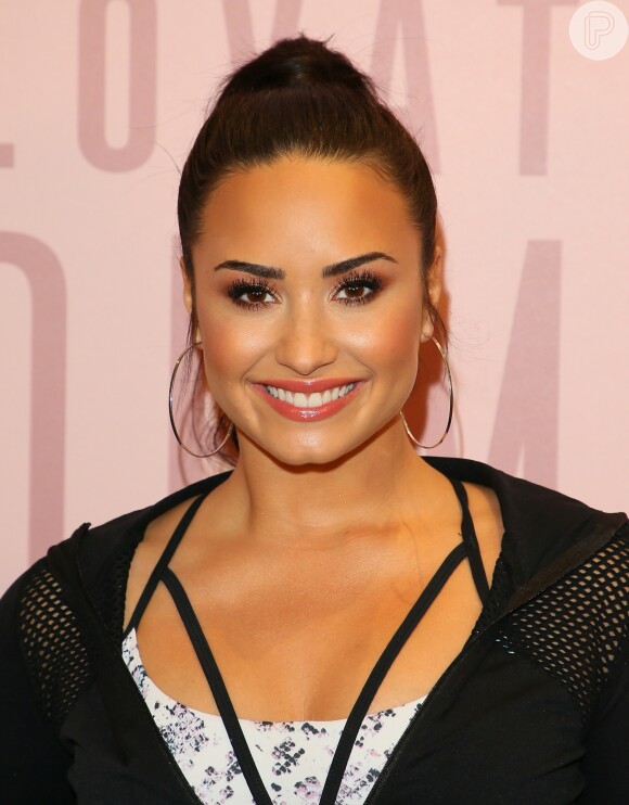 Demi Lovato já revelou ser bissexual: 'Sou bem natural e acho que amor é amor'
