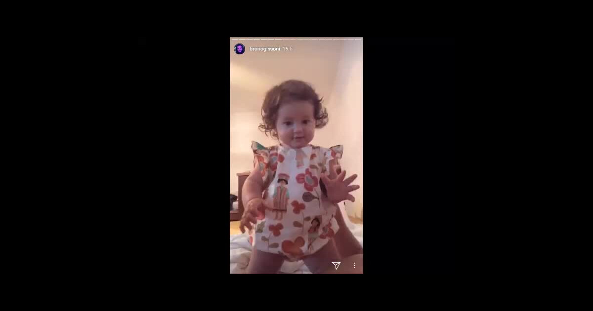 Foto: Bruno Gissoni mostra Madalena fazendo careta em vídeo - Purepeople