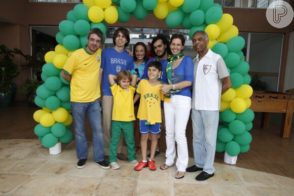 Gilberto Gil vai assitir ao jogo do Brasil x México na Arena Castelão, em Fortaleza