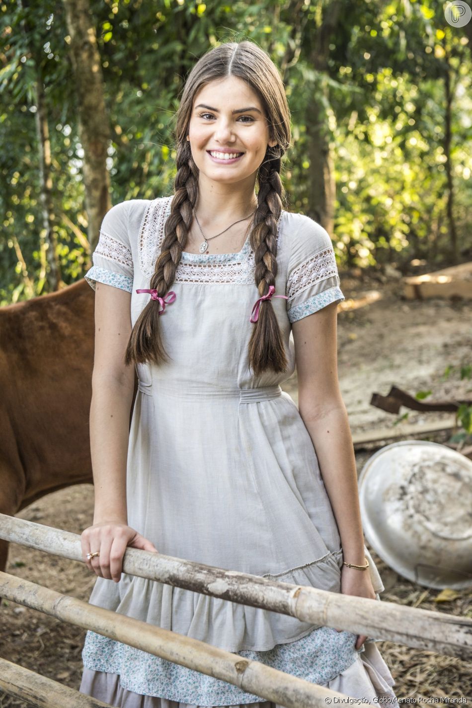 Camila Queiroz Interpretou A Caipira Mafalda Em Ta Mundo Bom Purepeople