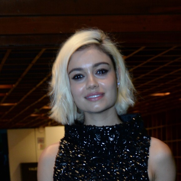 Mãe de Otto, de 2 anos, Sophie Charlotte atribuiu boa forma à amamentação