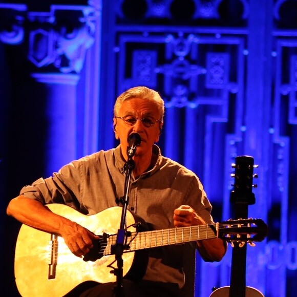 Caetano Veloso dedicou show à vereadora Marielle Franco, no Parque Lage, no Jardim Botânico, na Zona Sul do Rio de Janeiro, nesta quarta-feira, 15 de março de 2018