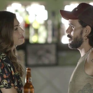 Lívia (Grazi Massafera) põe um ponto final em seu namoro com Mariano (Juliano Cazarré), no capítulo que vai ao ar ar sexta-feira, dia 30 de março de 2018, na novela 'O Outro Lado do Paraíso'