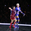 Katy Perry dança com Gretchen em show e público vai ao delírio: 'Miga sua louca'