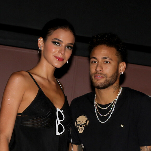 Irmã de Neymar, Rafaella Santos recebe Bruna Marquezine, Lexa, Rafael Zulu, Maísa Silva e mais famosos em sua festa de 22 anos, realizada na casa noturna Villa Mix, em São Paulo, na noite desta segunda-feira, 19 de março de 2018