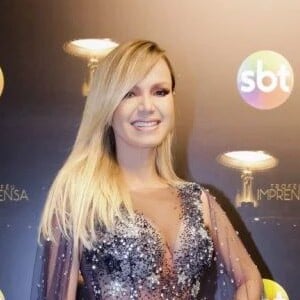 Eliana afirmou a Silvio Santos que está satisfetia com os dois filhos