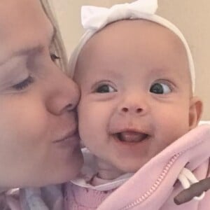 Manuela, filha de Eliana, tem 6 meses