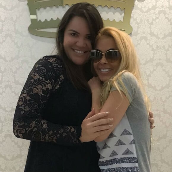 A fisioterapeuta Ludmilla Rabelo também é responsável por tratamentos estéticos de Joelma